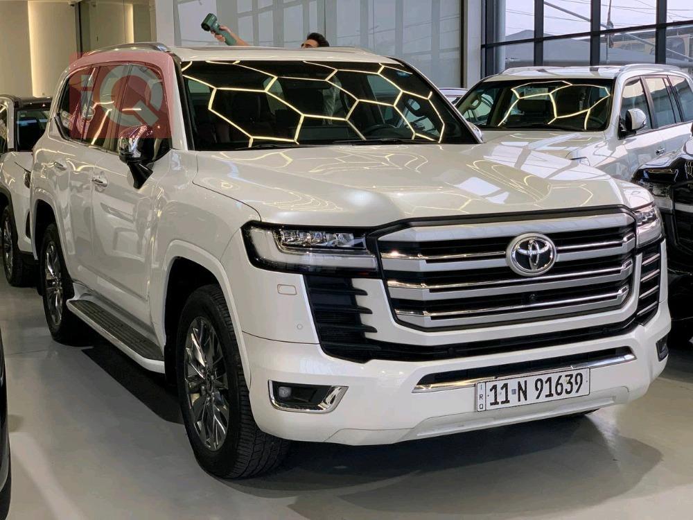 تويوتا لاندكروزر